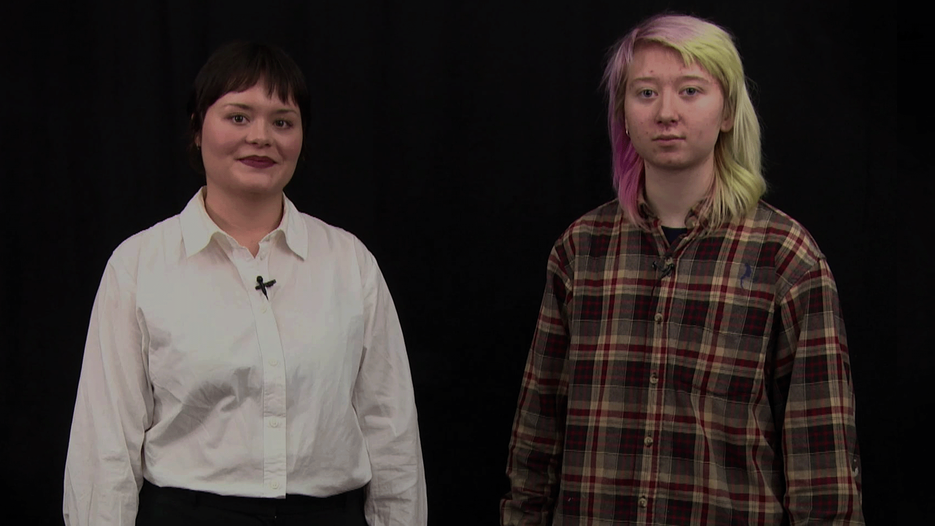 Två personer som föreläser.